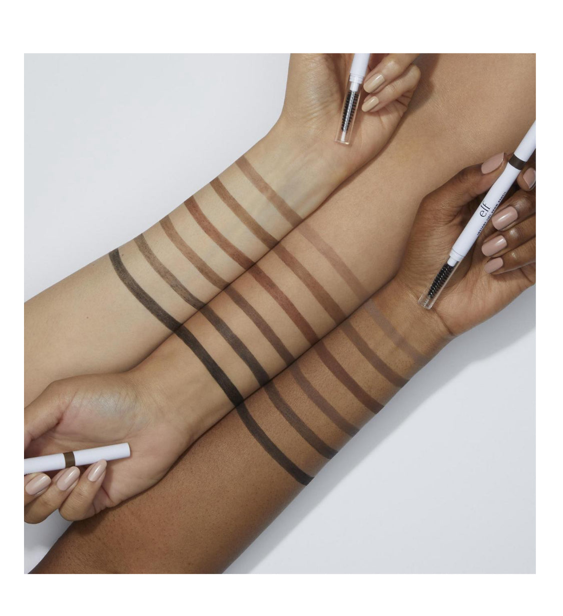 Lapiz de Cejas Instant Lift de ELF Cosmetics